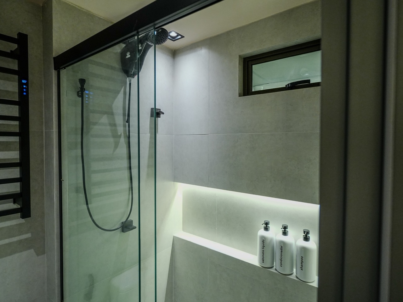 Flat Jardins Al Mare - Banheiro