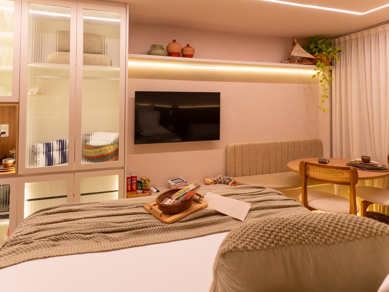 Flat Setai Yacht - Sala