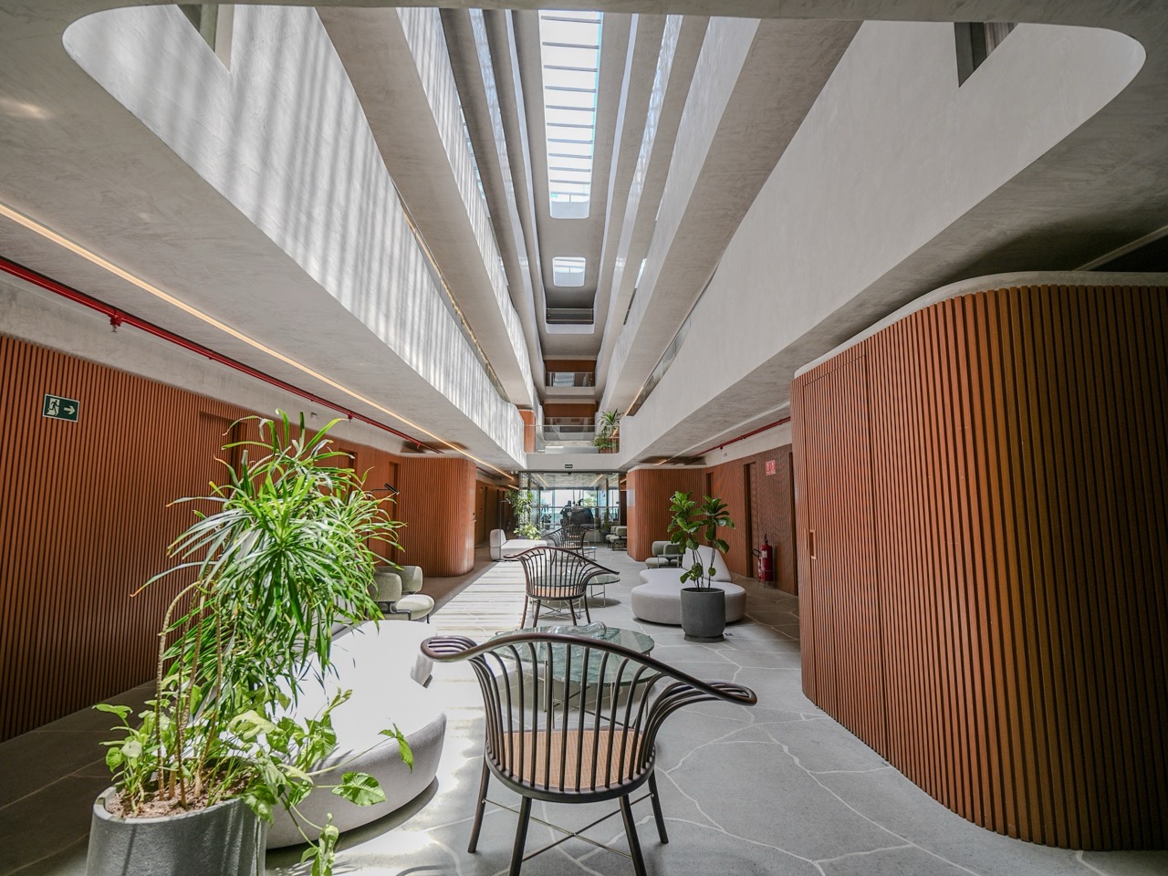 Flat Setai Yacht - Hall